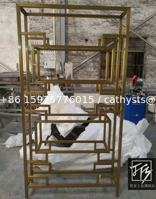 Самый продаваемый многослойный магазин Мебель Металлический дисплей Стол Глянцевая нержавеющая сталь Золотая обувная сумка Дисплейная стойка